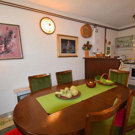 Apartment Petrlin Малинська Екстер'єр фото